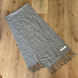 Vintage L. Magnin Gray Wool Scarf Fringe Trim Classic Winter Accessory